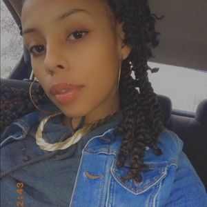 Meet your Posher, Jazmine